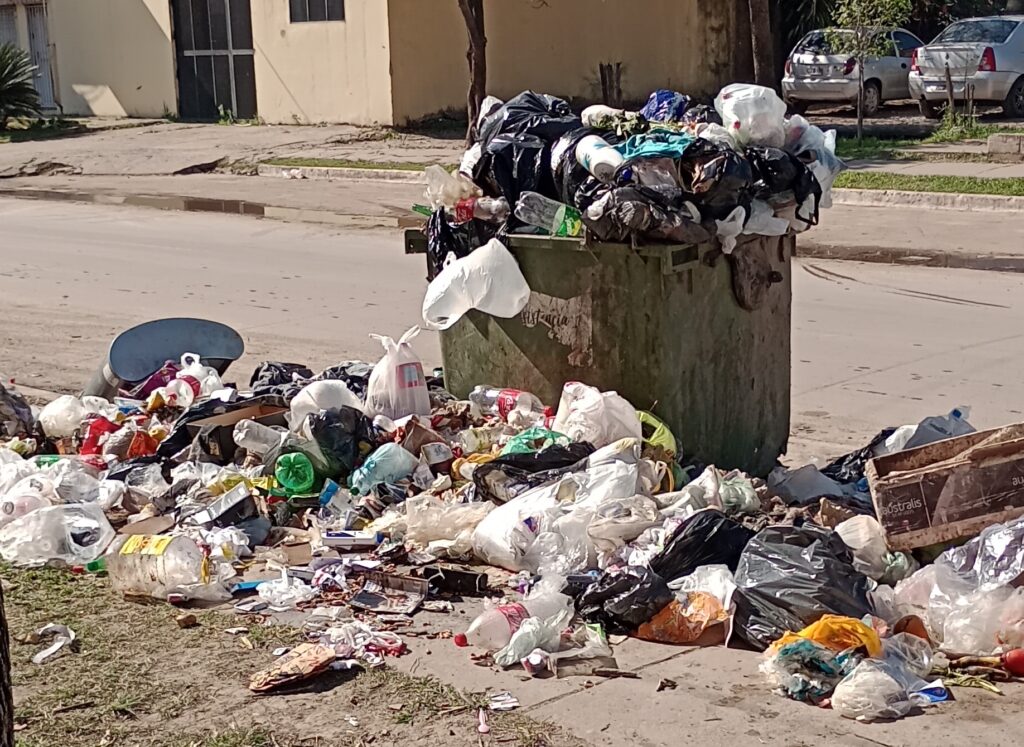Pedimos informe al Ejecutivo Municipal por la interrupción del servicio recolección de residuos